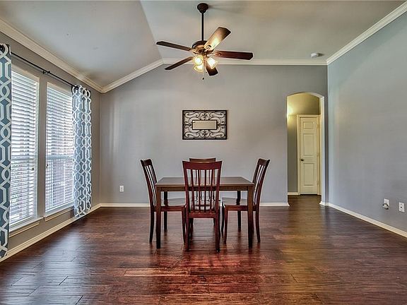 5th image of 5905 Southmoor Ln