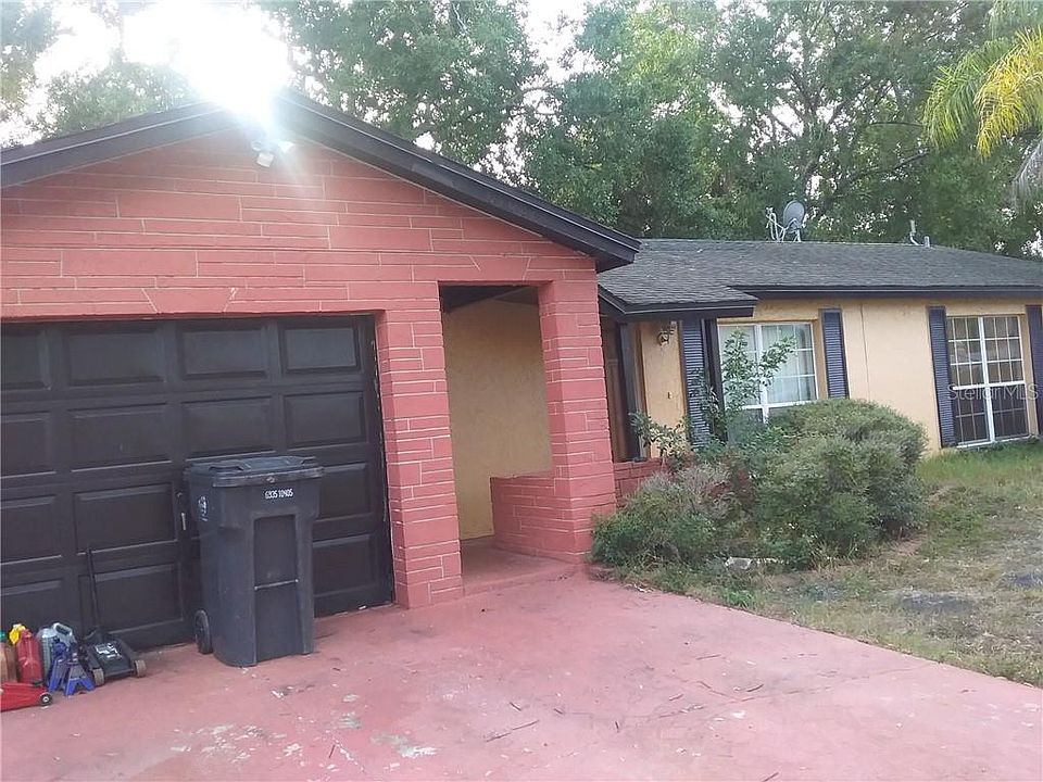 1st image of 6702 Hidden Hills Ct