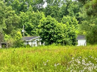 780 Honey Field Rd, Whiteville, NC 28472