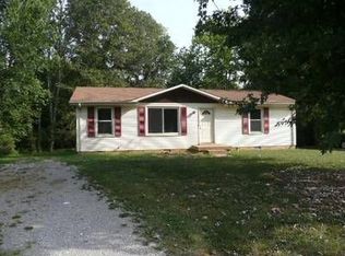 394 Louise Ln, Clarksville, TN 37042