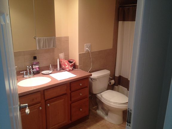 2nd image of 604-36 S Washington Sq #2309