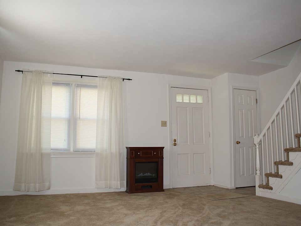 Living Rm