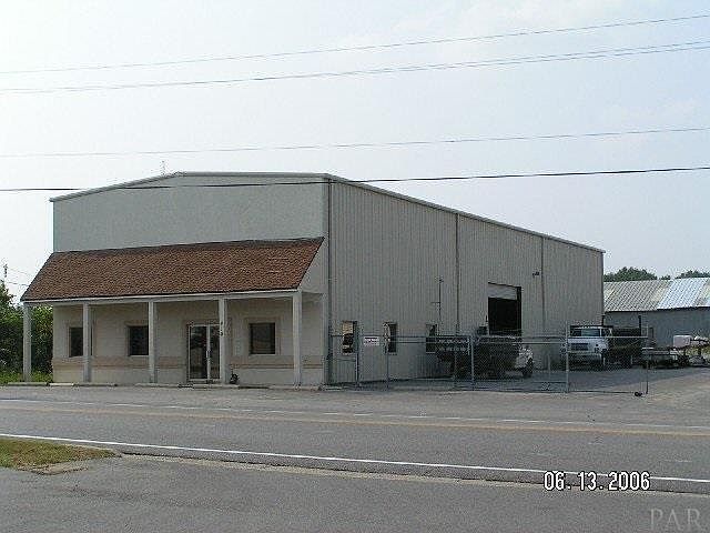 1st image of 410 W Herman St