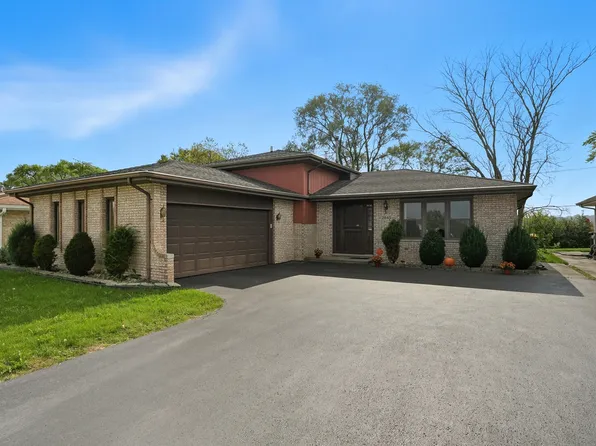 2845 201st Pl, Lynwood, IL 60411