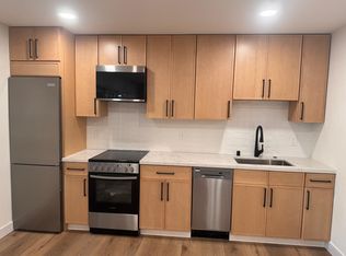 832 W Hillsdale Blvd #A, San Mateo, CA 94403