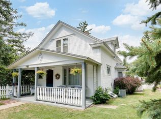 1671 Ivy Ave E, Saint Paul, MN 55106