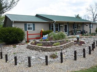 80 Horse Cove Rd, Berea, KY 40403