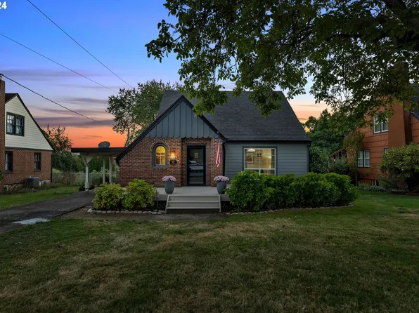 2442 Main St, Washougal, WA 98671