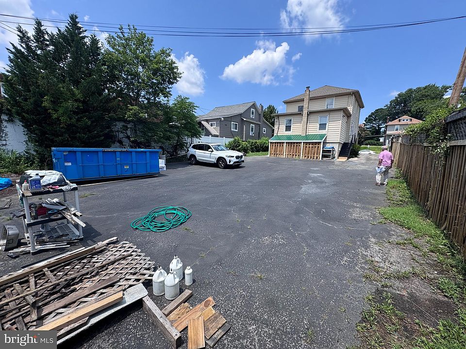 2nd image of 4103 Wilkens Ave