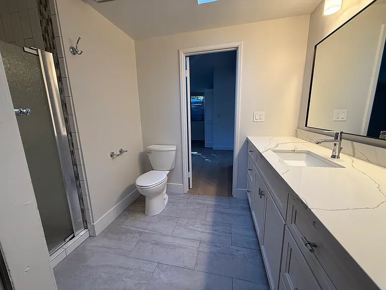 360 Stanford Ave #360A — Photo 10