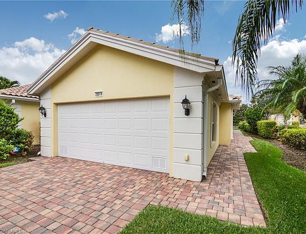 1st image of 28914 Vermillion Ln