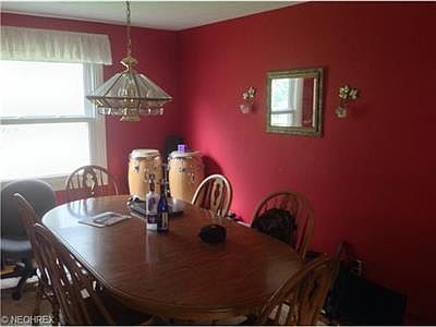 5th image of 26700 Gershwin Dr