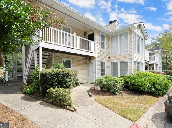 1703 Augusta Dr SE, Marietta, GA 30067
