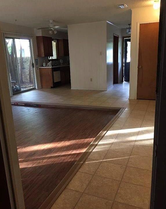 1st image of 4307 Caswell Ave APT D