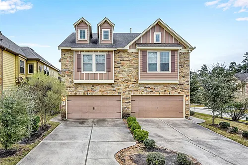 21 Cheswood Manor Dr Photo 1