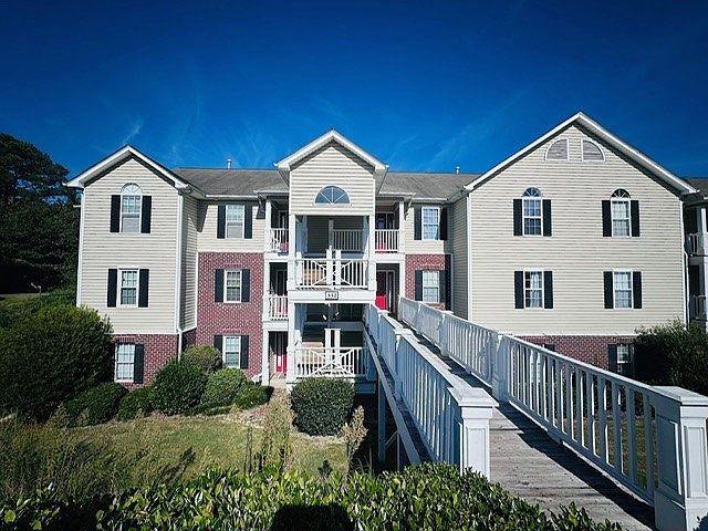 1st image of 332 Bubble Creek Ct Unit 2