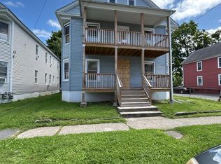 214 Winnikee Ave, Poughkeepsie, NY 12601