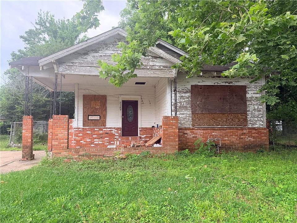 1st image of 2337 Huffman St
