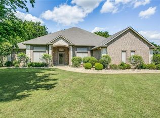 561 Westward Dr, Royse City, TX 75189