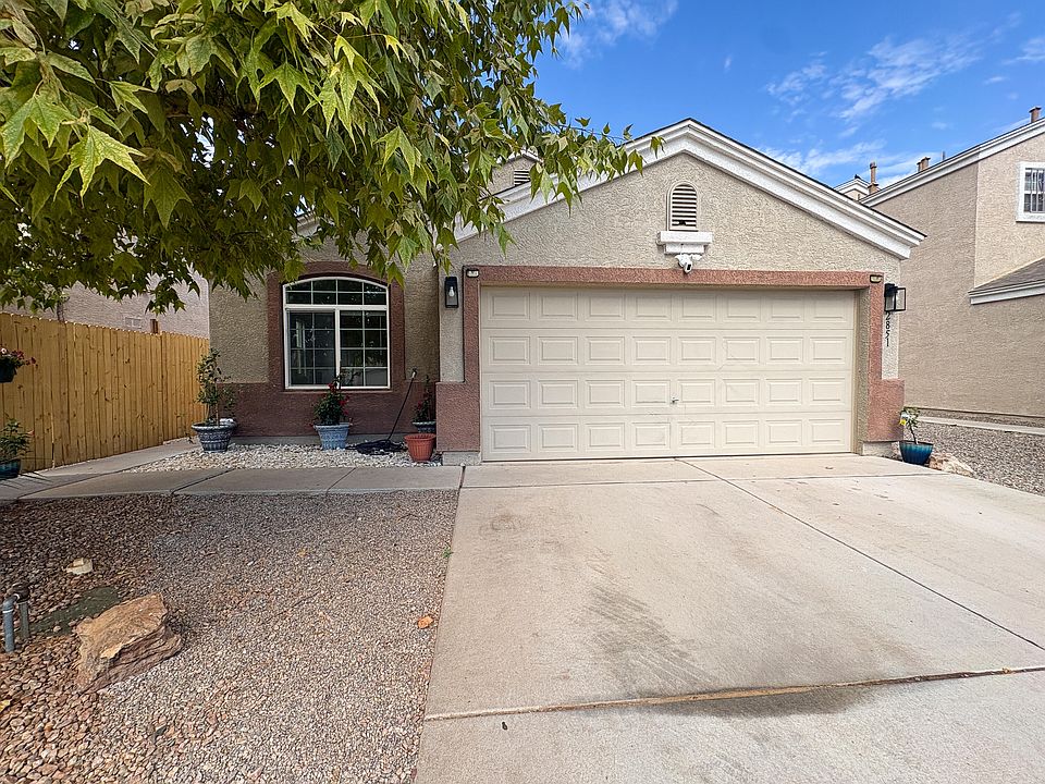 1st image of 2851 Merlot Dr SW