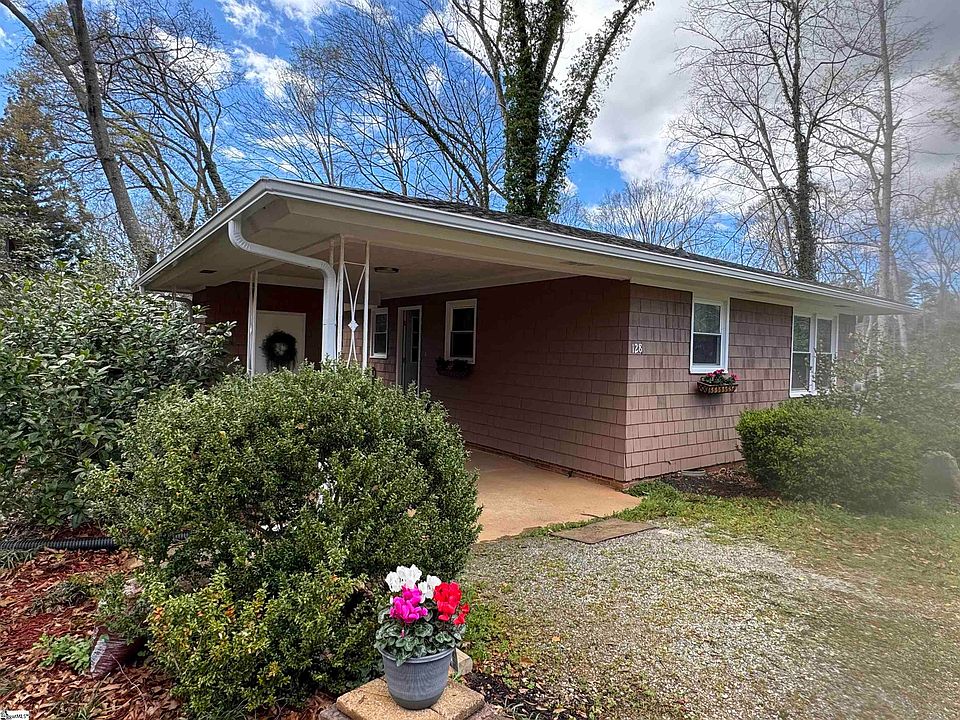 1st image of 128 Applewood Ln