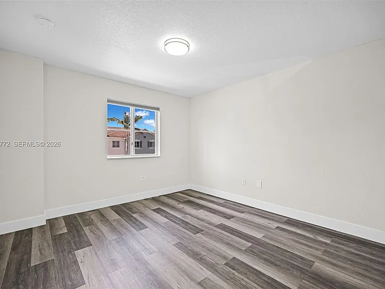 1681 SE 30th St #1681 — Photo 37