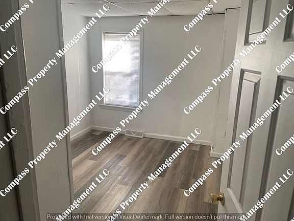 5th image of 798 Coates St