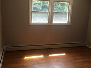 44-46 R Dr, Westport, MA 02790