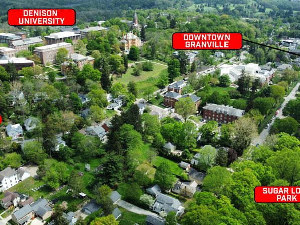 448 W College St, Granville, OH 43023
