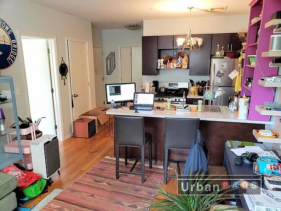 4th image of 812 Myrtle Ave #2B