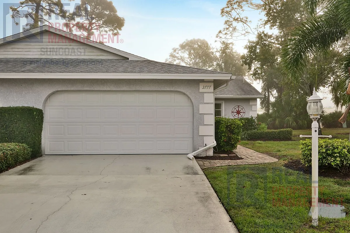 Building Photo - 3777 Bonaventure Ct