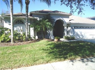 19327 Wind Dancer St, Lutz, FL 33558