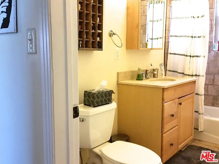 605 1/2 Tularosa Dr — Photo 11