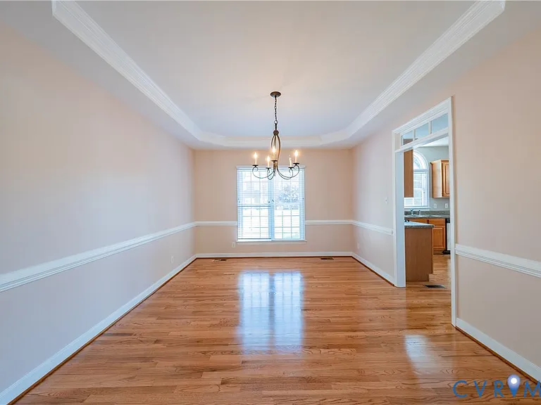 9721 Pemberton Crossing Dr — Photo 10