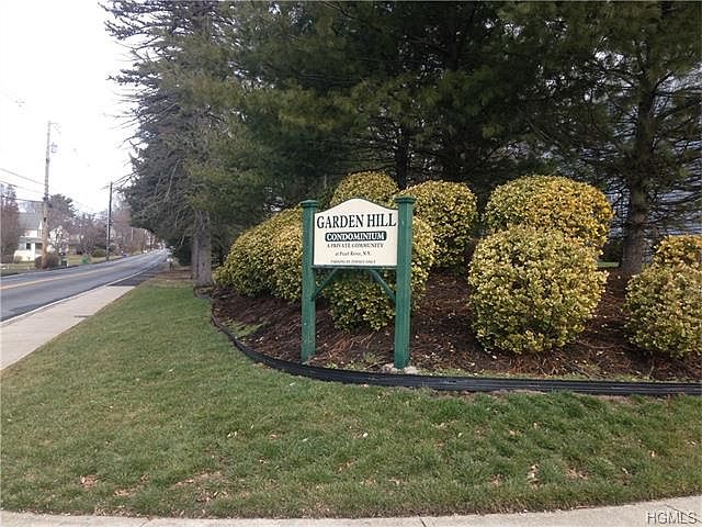 1st image of 12 Julia Ln