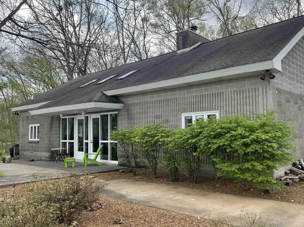 4897 Beal Rd, Benton, KY 42025