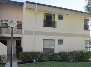 2592 Carambola Cir N, Coconut Creek, FL 33066