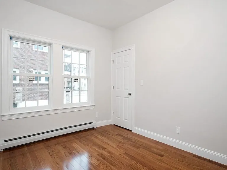 101 Lanark Rd #101 — Photo 6