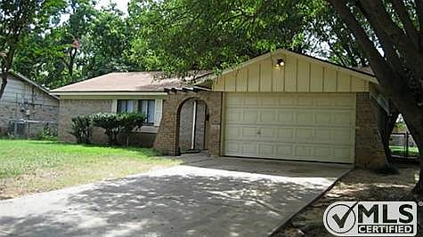 2nd image of 1715 Lake Haven Dr