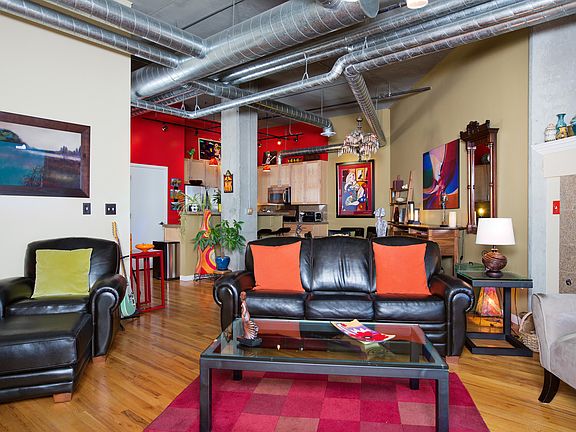 High Ceiling / Exposed Conc