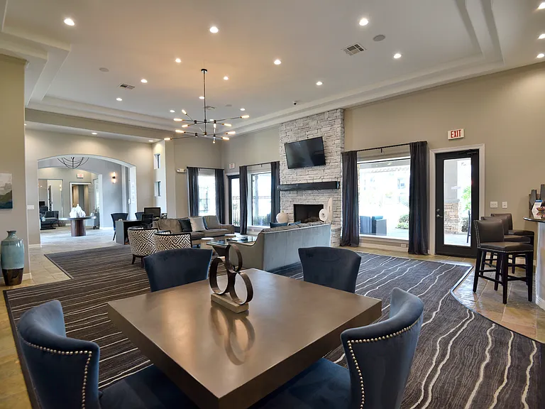 11881 Gulf Pointe Dr — Photo 17