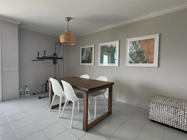 9225 Collins Ave #812 — Photo 3