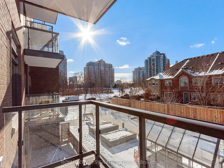 8 Beverley Glen Blvd #228 — Photo 13