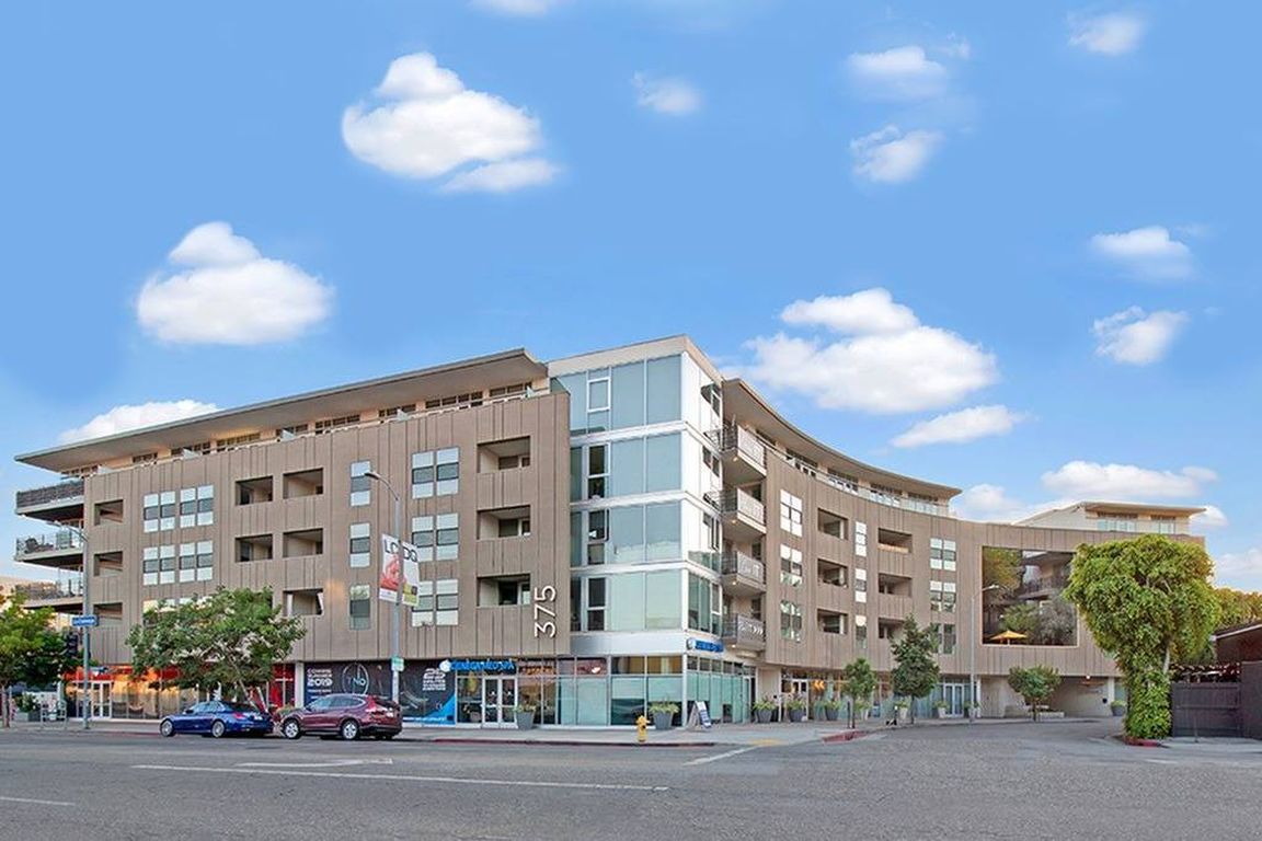 Sophisticated Living: Fiona Apartments West Hollywood