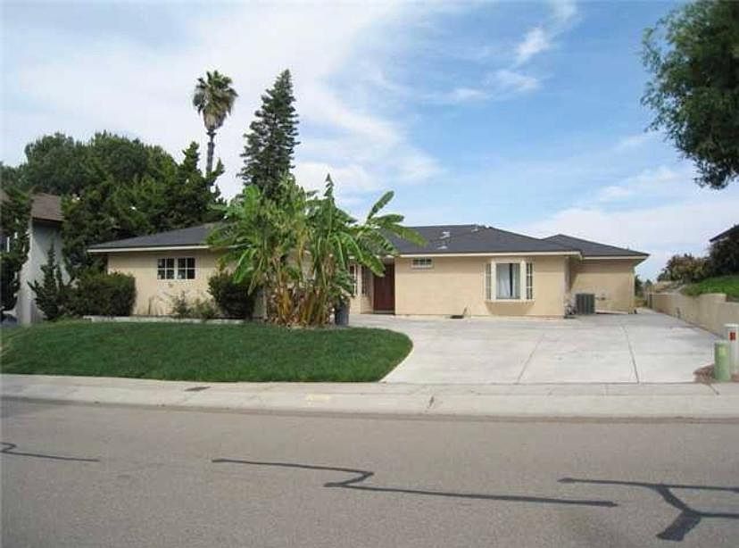 House front & driveway
