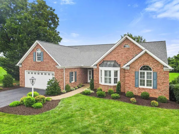 33 Jefferson Grn, Waynesboro, VA 22980