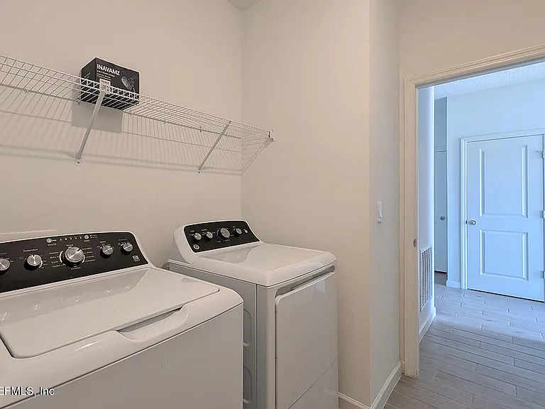 15524 Creek Edge Ct — Photo 25