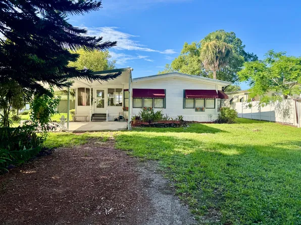 2455 N Tropical Trl, Merritt Island, FL 32953