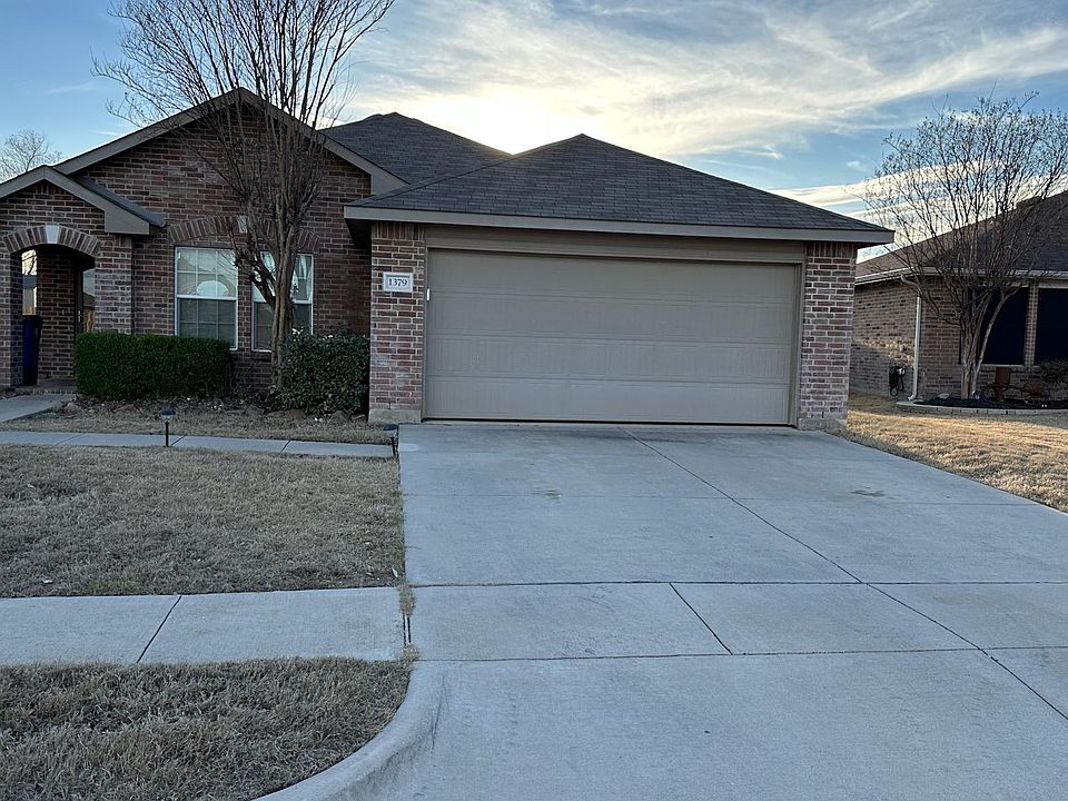 1st image of 1379 Hillside Dr