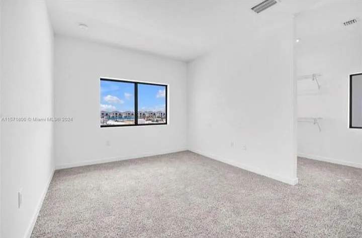 1-245 NW 13th St #245 — Photo 13